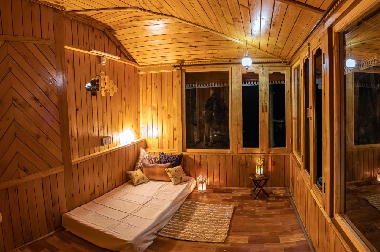 Freebird Nest Jibhi Hotel Екстериор снимка